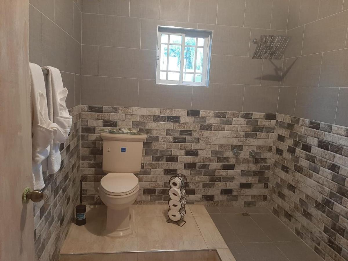 Hill View Vacational Rental Runaway Bay Dış mekan fotoğraf